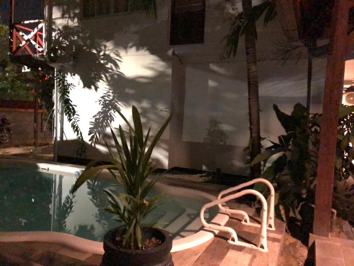Villa Famiri Boutique Hotel Парамарибо Екстериор снимка